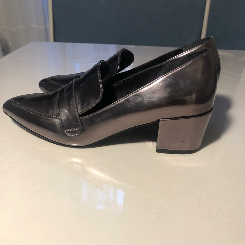 Charles David Dark Grey Metallic Heels